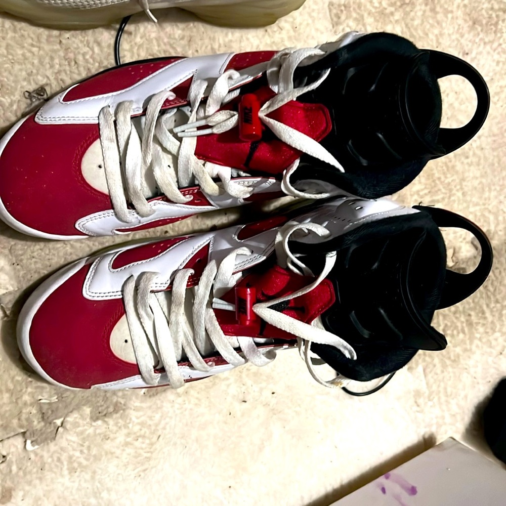Carmine 6s